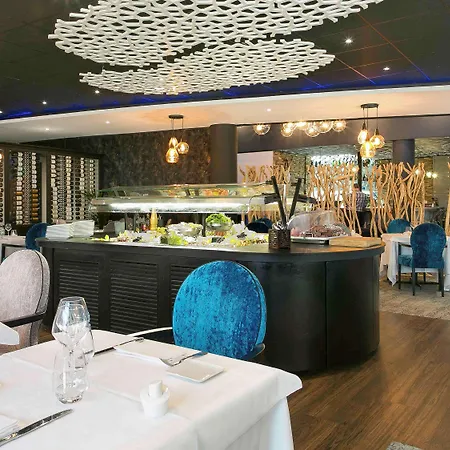 Hotel Mercure Bordeaux Aeroport 4*