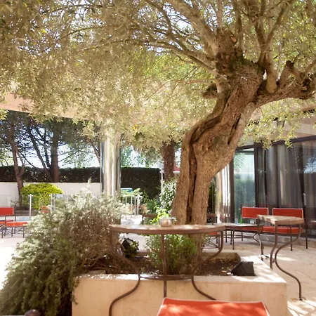 Отель Mercure Bordeaux Aeroport 4*