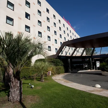Mercure Bordeaux Aeroport 4*