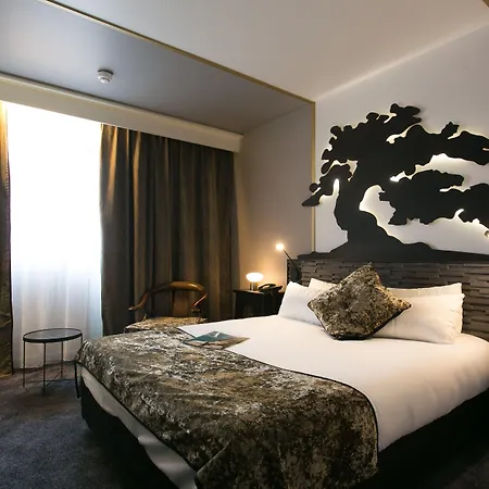 Отель Mercure Bordeaux Aeroport Мериньяк