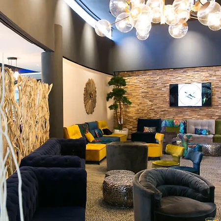 Mercure Bordeaux Aeroport Отель 4*