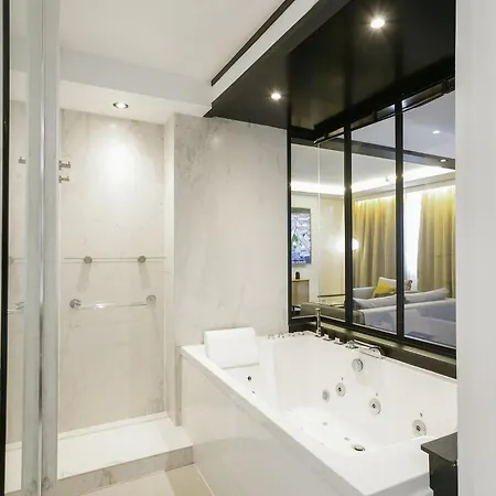 Hotel Mercure Bordeaux Aéroport 4*